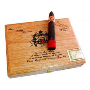 Сигары Arturo Fuente Anejo №77 Shark